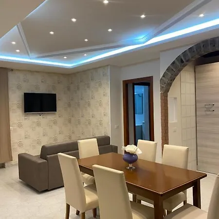 Sissi Apartment