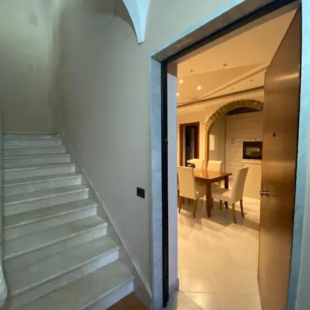 Sissi Apartment *